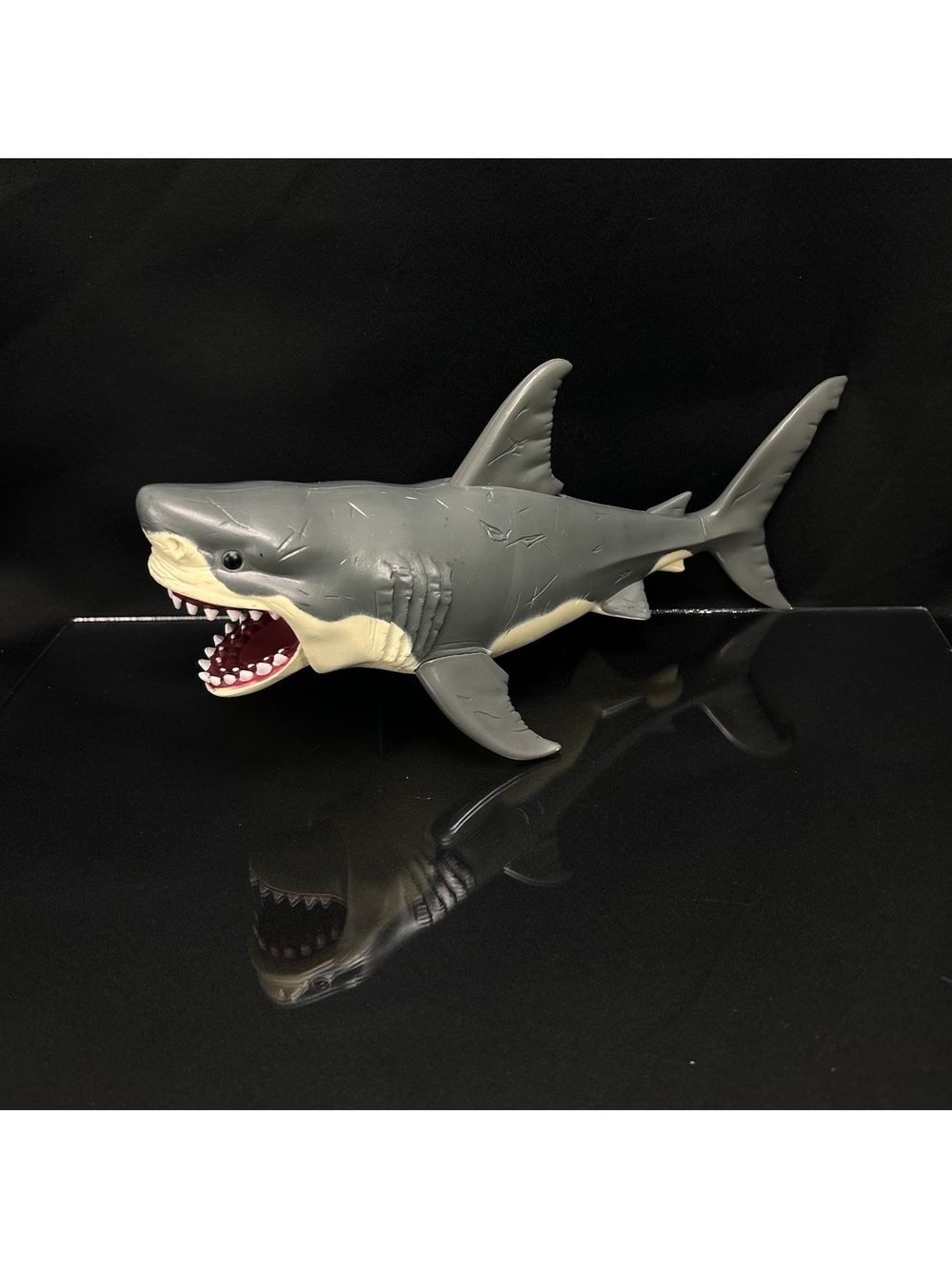 Great White Shark Toys R Us Rescue Squad Chomping Action Shark Toy 11"